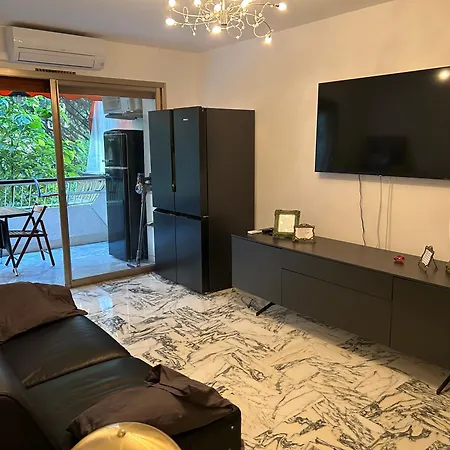 T2 Bord De Апартаменты *